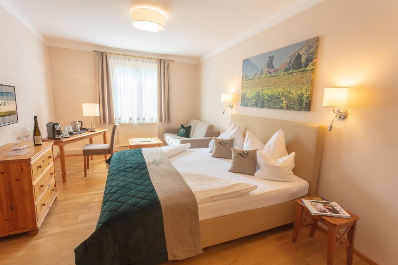 Donauwirt - Hotel Garni Weissenkirchen in der Wachau Bagian luar foto