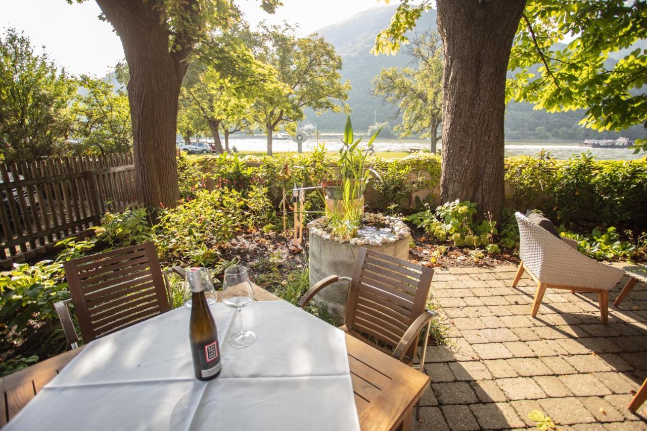 Donauwirt - Hotel Garni Weissenkirchen in der Wachau Bagian luar foto