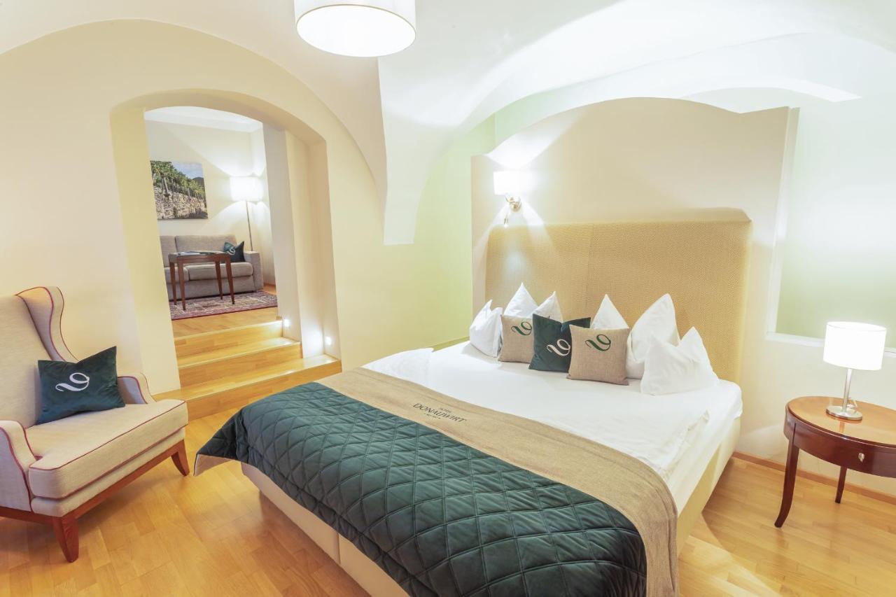 Donauwirt - Hotel Garni Weissenkirchen in der Wachau Bagian luar foto