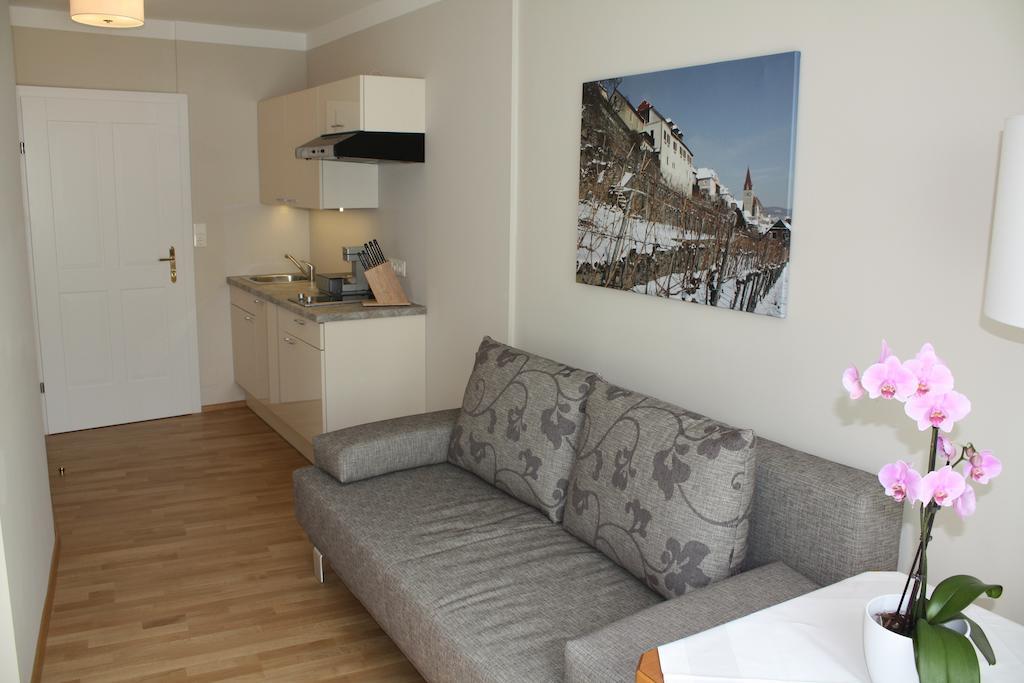 Donauwirt - Hotel Garni Weissenkirchen in der Wachau Bagian luar foto
